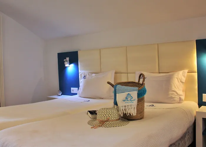 Ana Margarida Residences